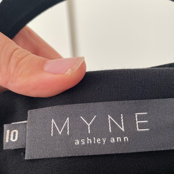 Keyhole Backless Little Black Dress - Picture 2 of 3